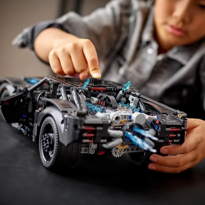 LEGO® Technic 42127 La Batmobile de Batman, Jouet Batmobile, Voiture Batman Jouet, Cadeau Garçon et Filles 10 Ans et Plus-2