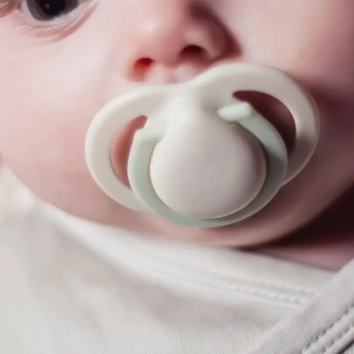 Sucette - TOMMEE TIPPEE - Nouveau-né 0-2 mois - Lot de 2 - Avec téterelle et collerette miniature-6