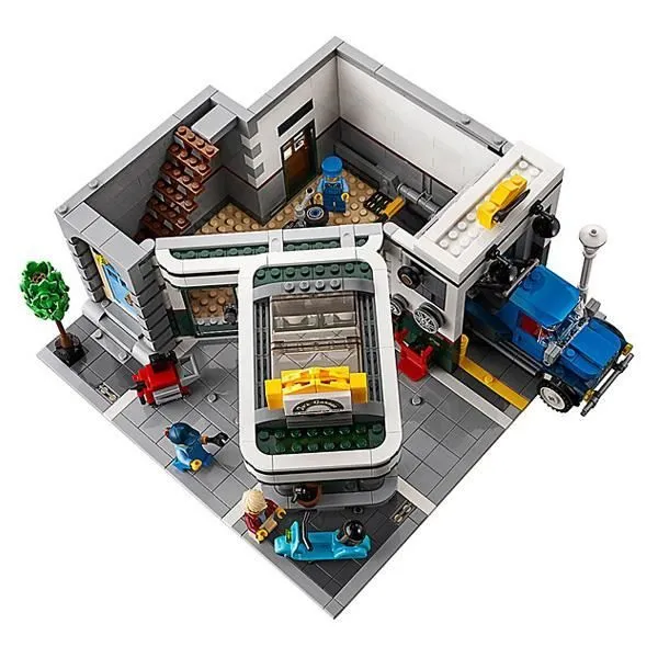 LEGO Creator Expert Le garage du coin - LEGO - 10264 - Lego Creator - 16 ans-3