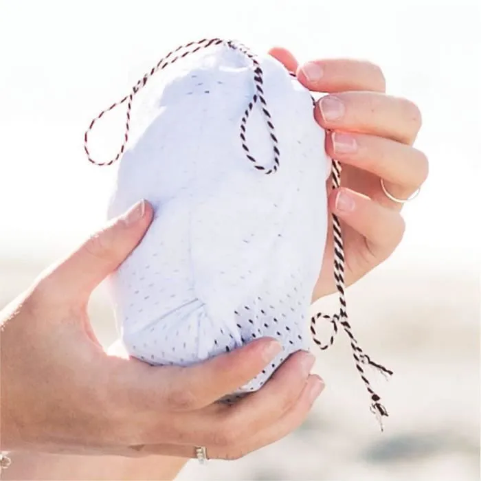Bebeboutik Porte bebe MINI SLING BLANC MINI MONKEY Hamac Bebe Mixte 0 mois Naissance