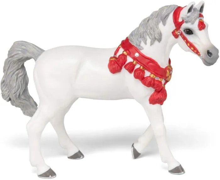 Cheval Arabe en tenue de parade blanc-1