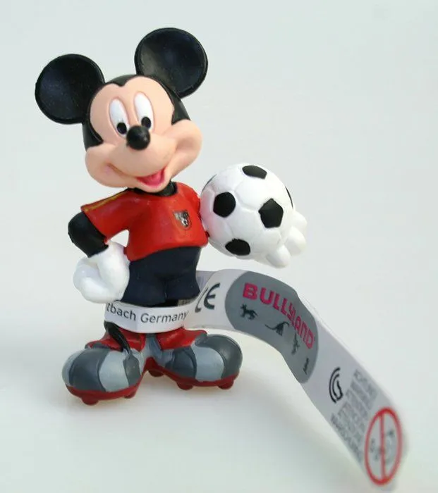 Bullyland - Figurine Mickey footballeur espagnol - BULLYWORLD-2