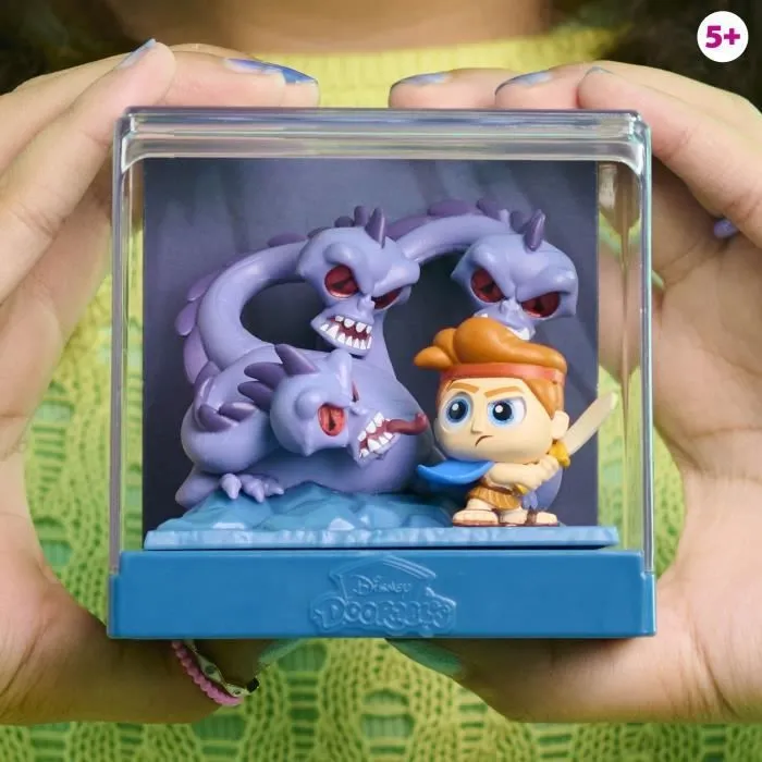 Figurines à collectionner - DISNEY - Moments de Film - 2 figurines, 1 diorama, 1 carte de fond, 10 scènes à collectionner-4