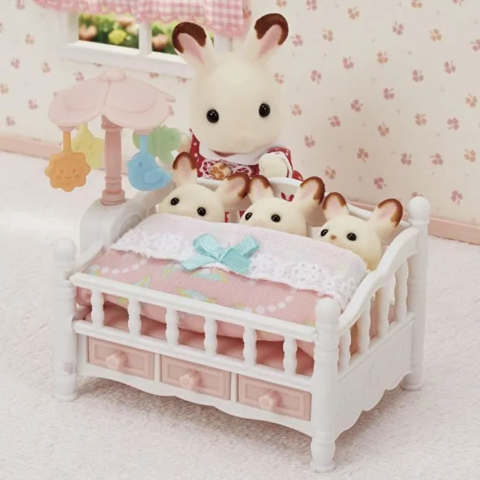 SYLVANIAN FAMILIES Le lit de bébé et mobile Pour Enfant - Le village-1