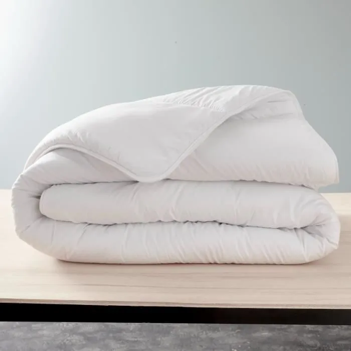 Pack Couette Blanrêve 240 x 220 cm + 2 Oreillers 60 x 60 Gamme Microfibre "Douceur" traité Anti Acarien Soft & care-2