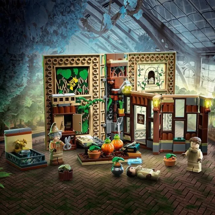 LEGO® Harry Potter™ 76384 Poudlard : Le cours de botanique, Livre avec Cedric Diggory, Neville Londubat et le professeur Chourave-1
