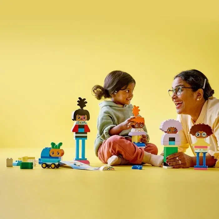 LEGO® 10423 DUPLO Ma Ville Personnages à Construire aux Différentes Émotions, Jouet avec 71 Briques avec 5 Personnages-4