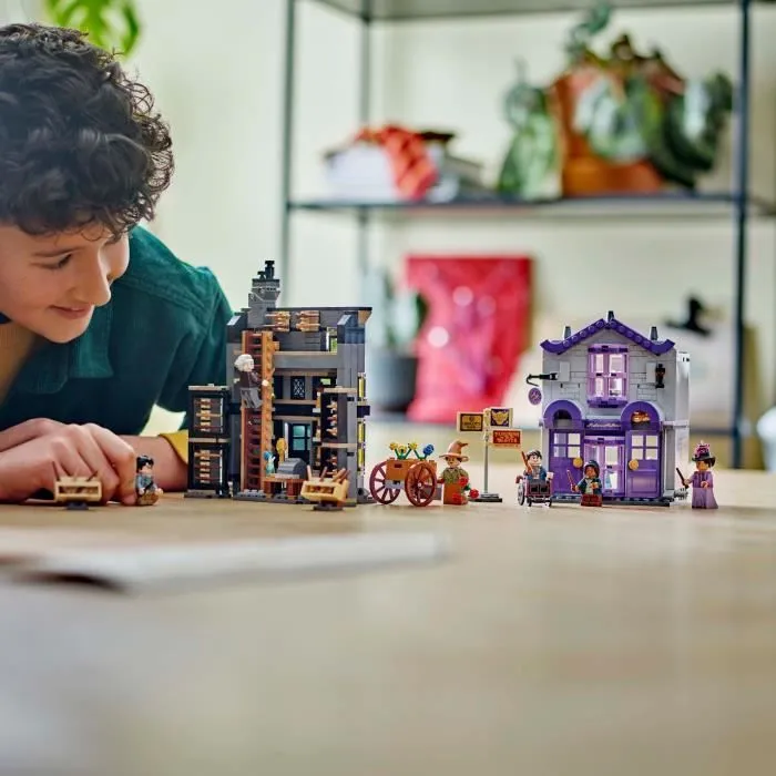 LEGO® Harry Potter 76439 Ollivander et Madame Guipure, prêt-à-porter pour mages et sorciers-4
