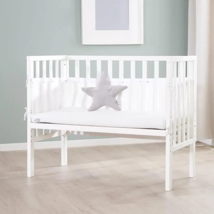 ROBA Berceau Cododo 2en1 Réglable "safe asleep®" 90 x 45 cm + Matelas + Barrière en Toile et Pourtour en Maille - Bois Laqué Blanc-3