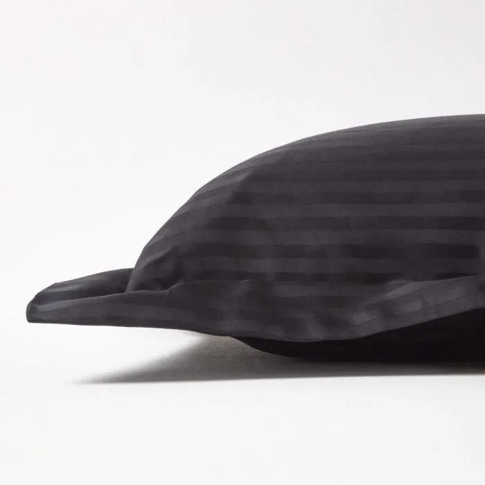 Taie d'oreiller - Coton Égyptien - Noir - 50 x 90 cm - 330 fils - Hypoallergénique-1