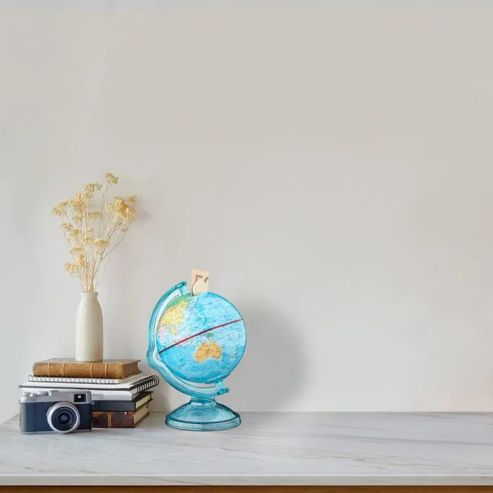 Relaxdays Tirelire globe boîte pour économiser pièces monnaie carte du monde en anglais voyage HxlxP: 16,5 x 14 x 14 cm, coloré-1