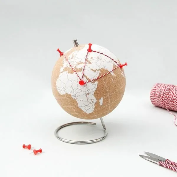 Globe Terrestre en Liège Blanc - Cadeau Maestro - Idéal pour les voyageurs - 6 punaises incluses-0