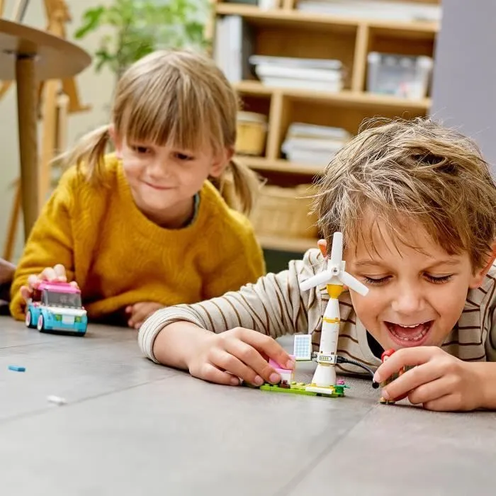 LEGO® Friends 41443 La Voiture Electrique d’Olivia, Jeu de construction avec Mini Poupées, Eco-éducation pour Enfant de 6 ans et +-3