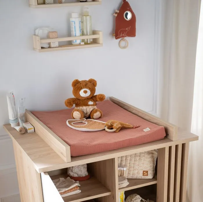 Matelas à langer avec sa housse en double gaze de coton et sa serviette-1