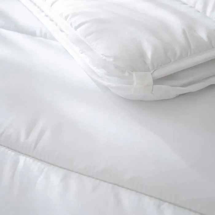 Couette 4 saisons - ABEIL - Blanc - 220x240 - 500g/m² - Polyester Cyclafill-1