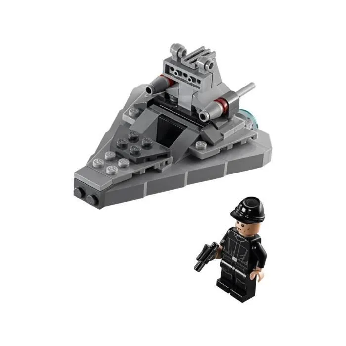 LEGO Star Wars 75033 Star Destroyer™-1
