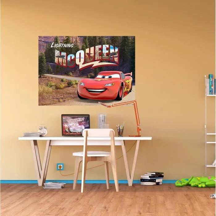 Poster Décoration Murale - Disney - Flash McQueen - 115x160 cm - Lavable - Facile à poser-1