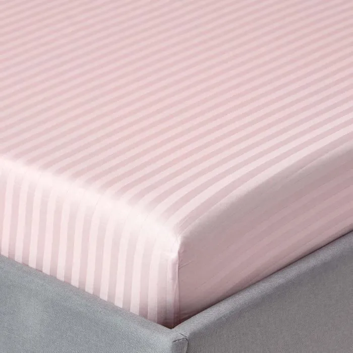 Drap-housse - HOMESCAPES - Rayé rose - 140 x 200 cm - Coton égyptien 330 fils - Doux et absorbant-0