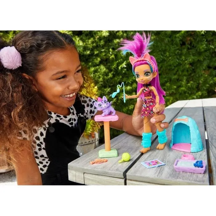 CAVE CLUB Coffret Histoire des Cavernes Poupée Roaralai 20 cm avec son bébé tigre à dents de sabre Ferrell-2