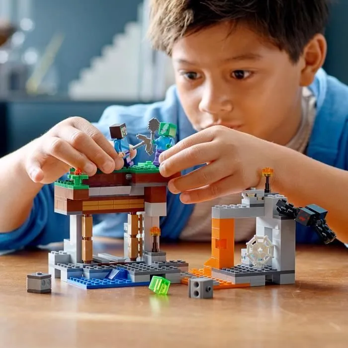 LEGO® Minecraft 21166 La Mine Abandonnée, Jouet avec Grotte de Zombies, et Figurine Steve-3