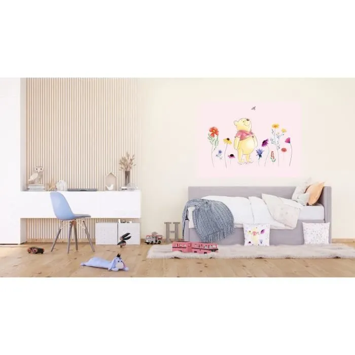 Poster Intissé - Disney Winnie l'ourson - modèle Winnie et les fleurs - 160 cm x 110 cm Multicolor-0