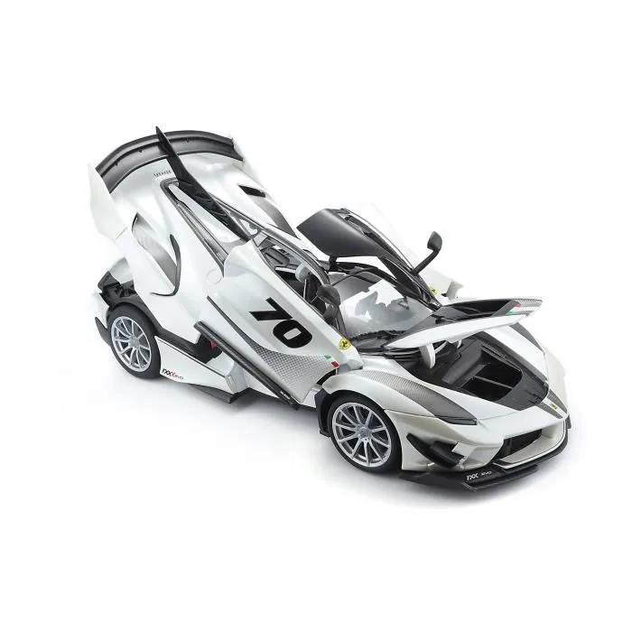 BBURAGO Voiture Ferrari FXX K Evo 1/18ème - Blanc-1