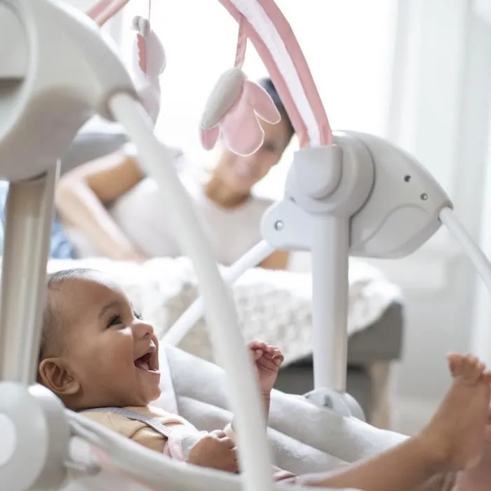 INGENUITY Transat bébé balancelle électrique pliable - Flora - Arche, jouets amovible, réglages balancement, minuterie, inclinaison-3