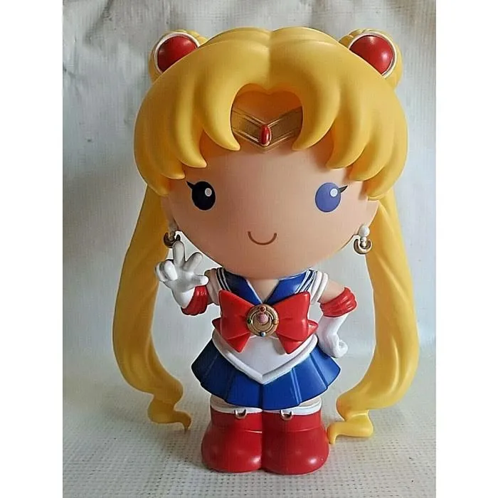 Sailor Moon - Tirelire Usagi-3