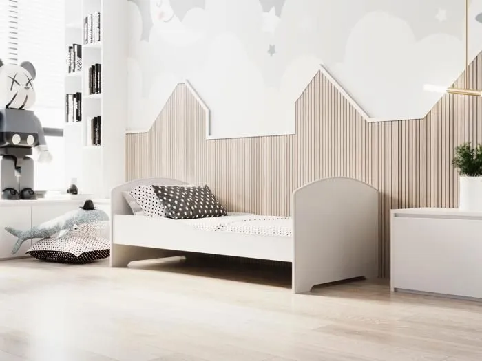 Lit enfant pour un garçon et une fille 140x70 cm + sommier + matelas-2