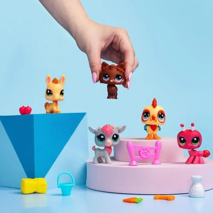 BANDAI - Littlest Pet Shop - Collector Set Thème de la ferme - 5 animaux et accessoires - BF00510-5