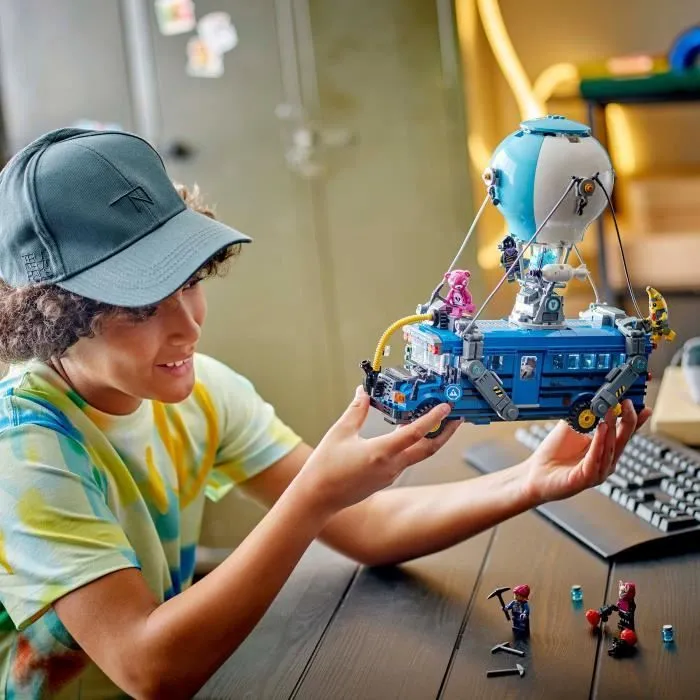 LEGO Fortnite 77073 Bus de combat - Jeu de construction collector inspiré du jeu vidéo-4