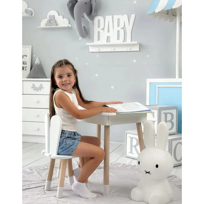 Table d'ouverture de style scandinave avec chaise d'enfant-1