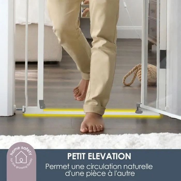 Barrière de sécurité à panneau transparent - DREAMBABY - Fonction "maintien en position ouverte"- Bas anti-chute - Blanc-2