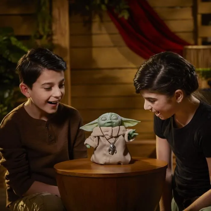 STAR WARS - L'Enfant - édition animatronique avec plus de 25 combinaisons de sons et de mouvements - jouet The Mandalorian-2