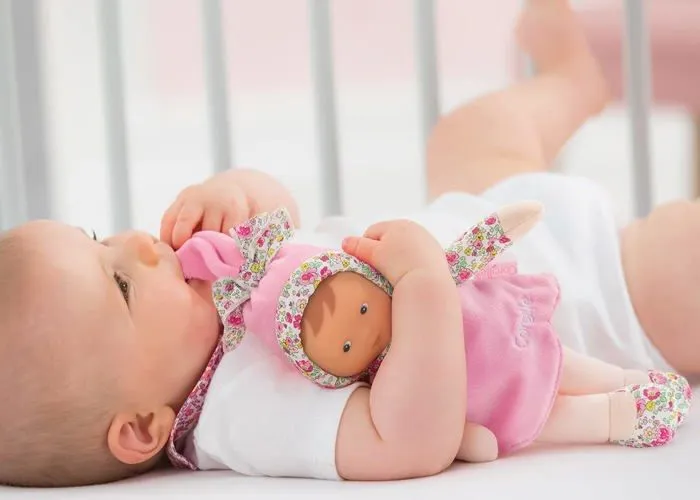 Mon Doudou COROLLE - Miss Rose Jardin en Fleurs - 25 cm - petite poupée - senteur de vanille - dès la naissance-5