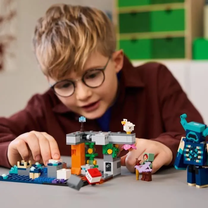 LEGO Minecraft 21274 La Rencontre Avec Le Warden - Jouet Collector Pour Garçon Dès 7 Ans-3