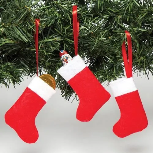 Petites chaussettes de Noël en feutre à décorer et à remplir de petits cadeaux – Assortiment de décorations de Noël (Lot de 8).-0