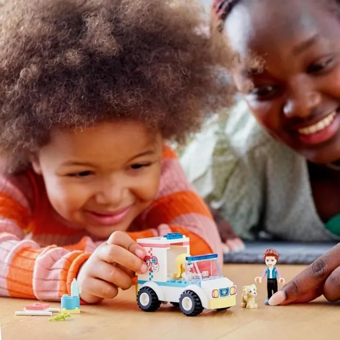 LEGO® 41694 Friends L'Ambulance De La Clinique Vétérinaire Pour les Enfants de 4 Ans et Plus, Jouet Mini-Poupée et Figurine de Chien-4