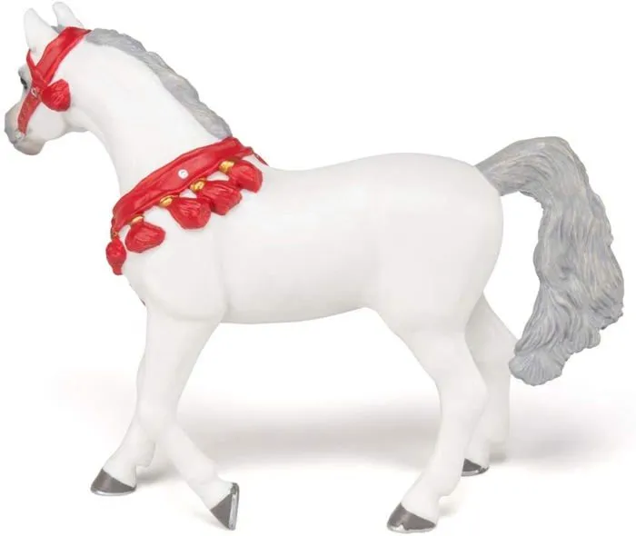 Cheval Arabe en tenue de parade blanc-3