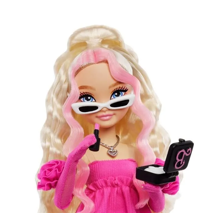 BARBIE équipe de Rêve « Malibu »-Poupée et 8 accessoires - Barbie - HYC21-6