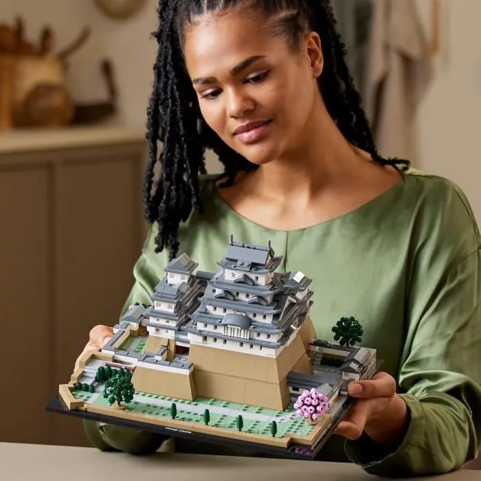 LEGO® Architecture 21060 Le Château d'Himeji, Kit de Construction de Maquettes pour Adultes Fans de la Culture Japonaise-4