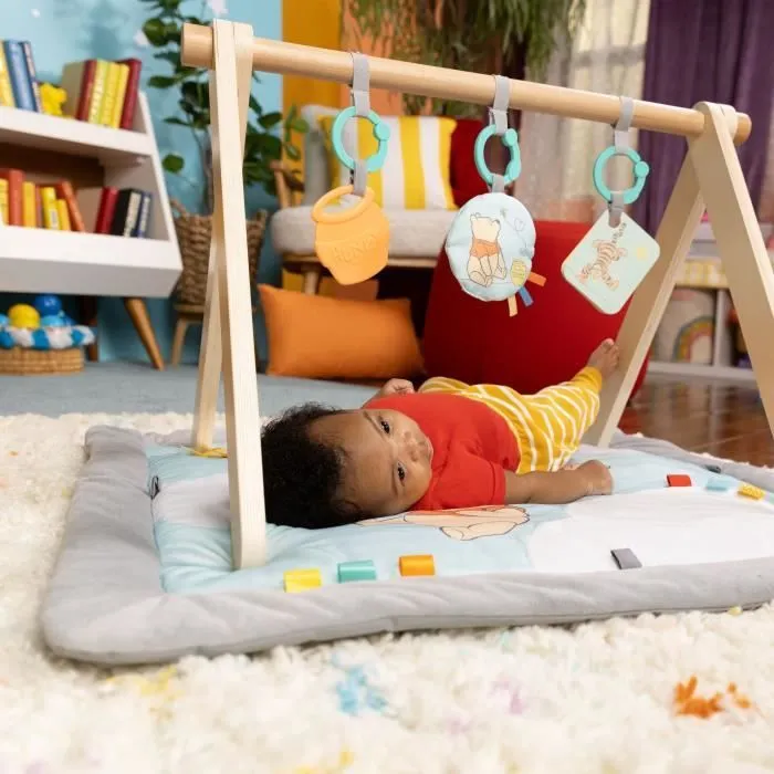 DISNEY BABY -WINNIE- Tapis de sol éveil bébé évolutif, arche en bois pliable avec jouets sensoriels, miroir-1