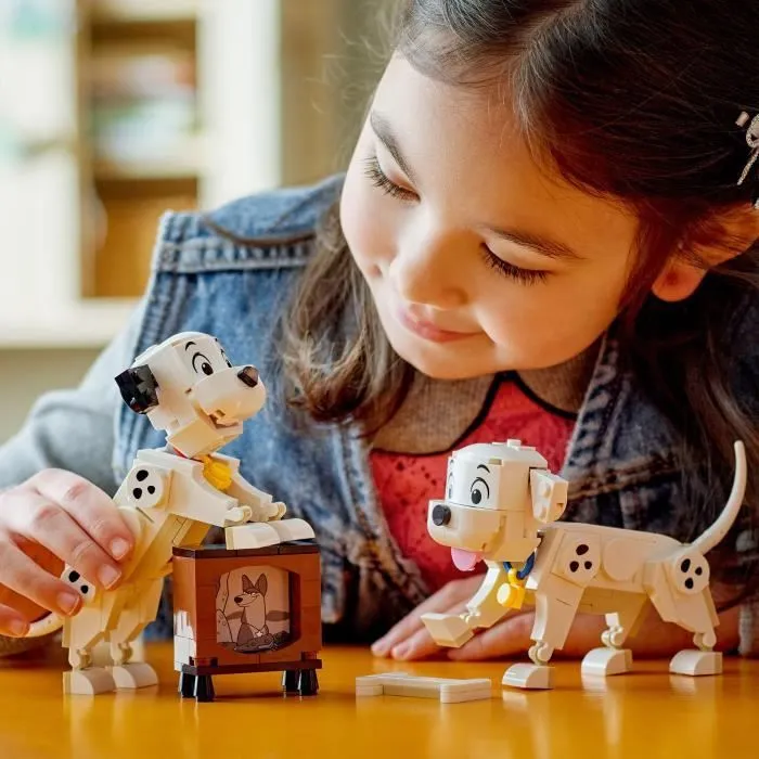 LEGO Disney 43271 Lucky et Penny, les Chiots des 101 Dalmatiens - Jeu Fille dès 6 ans-4