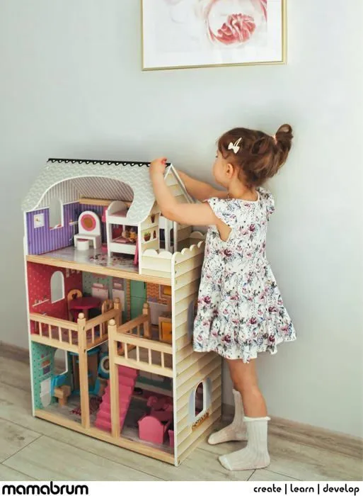 Mamabrum Maison de Poupées en Bois, 60 x 30 x 90 cm Éclairage LED 3 Étages Terrasse & Accessoires -Peinture écologique Normes CE-5